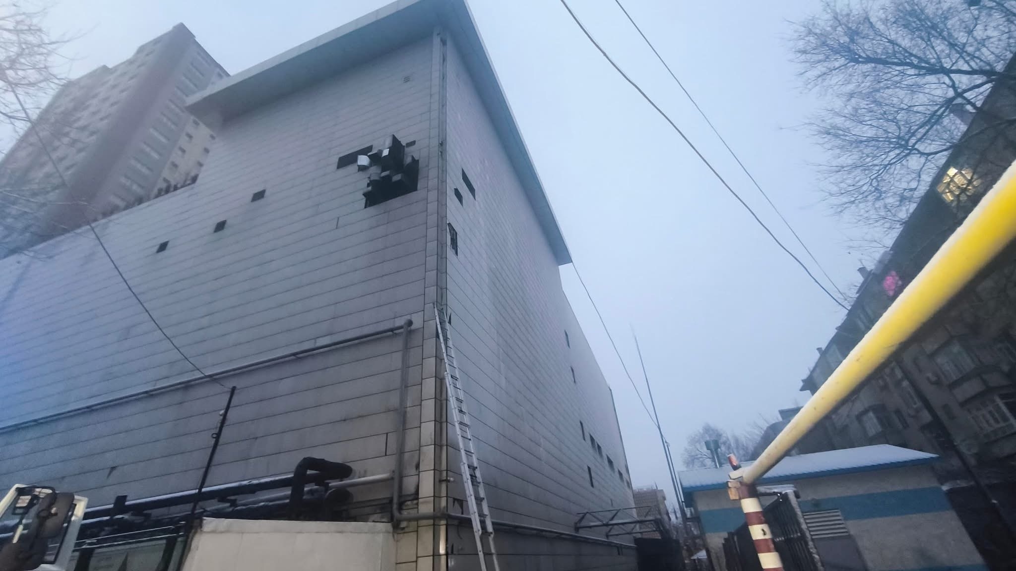 В ТЦ «Бишкек Парк» произошел пожар