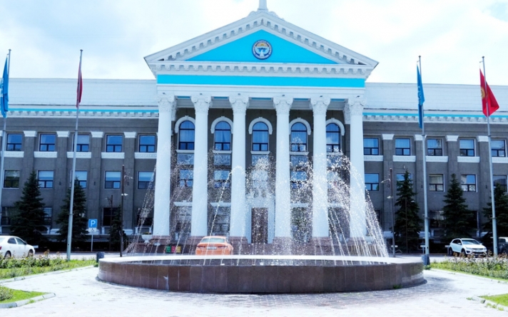 Мэрия Бишкека прокомментировала ситуацию по задолженности перед поставщиками угля
