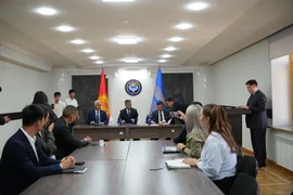 0206ed8d-5079-4924-a572-6ad13716de6a.jpg
