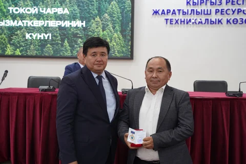0918a01e-b8ba-4bce-a03d-cb5b8885b93f.jpg