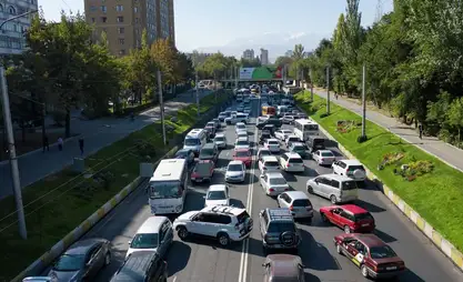 В Бишкеке и Чуйской области зарегистрировано свыше 908 тысяч автомобилей