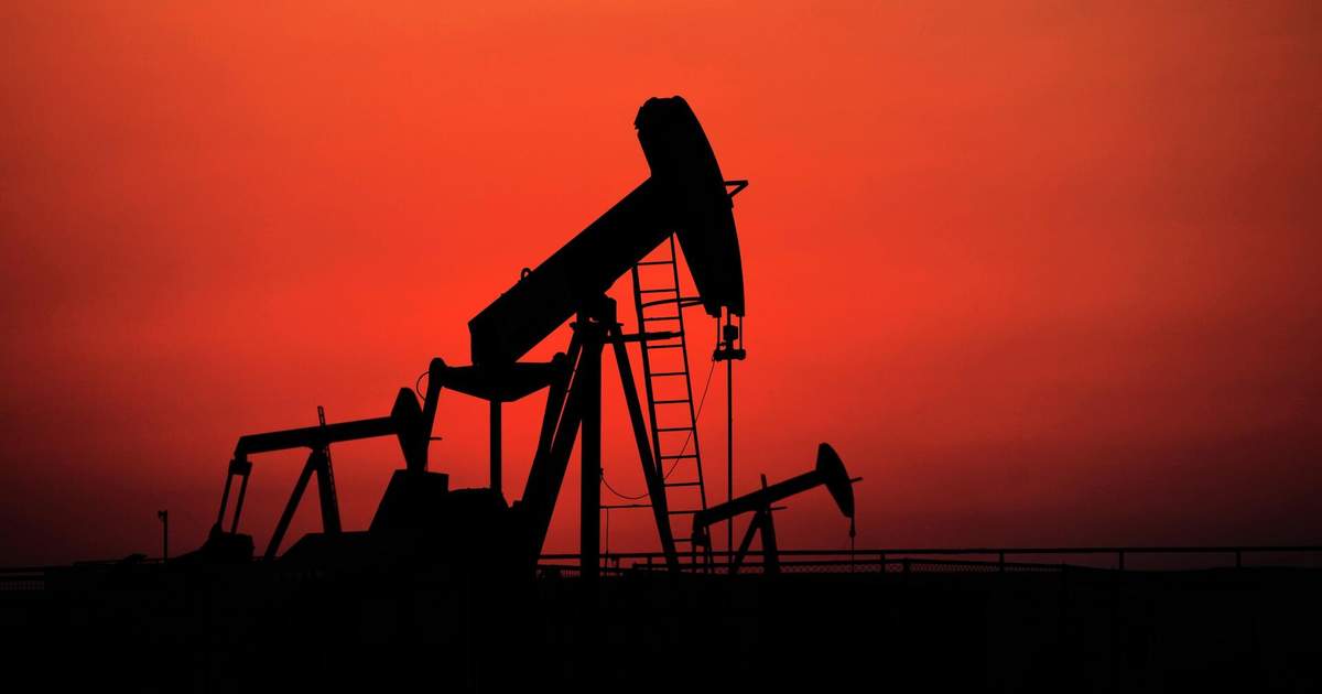 Мировые цены на нефть снизились 26 октября