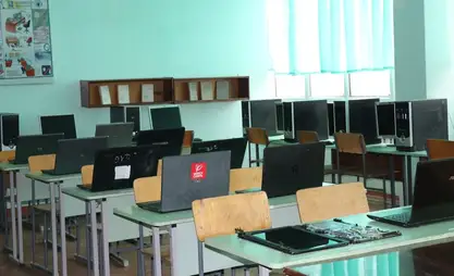 Более 17 тыс. учащихся зачислены в профлицеи Кыргызстана