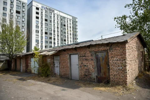 1790693609.jpg