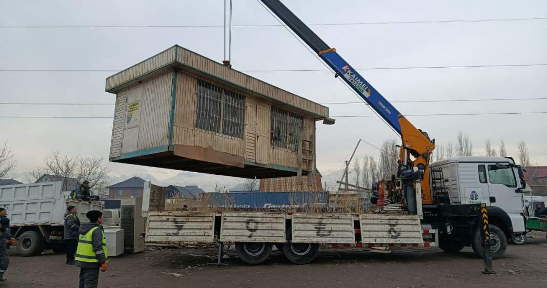 В Бишкеке освобождено более 267 тысяч м² муниципальной земли