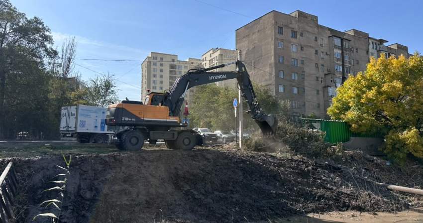 В Бишкеке очищают участок Восточного БЧК