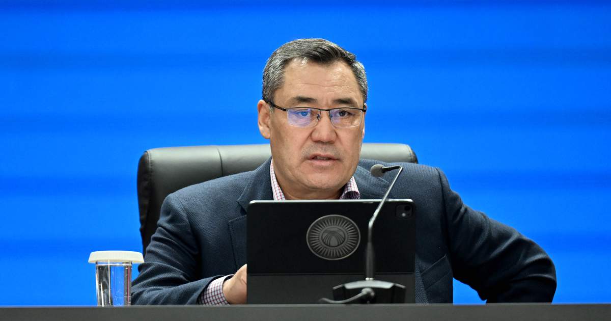 Садыр Жапаров ответил на вопросы жителей Ала-Букинского района