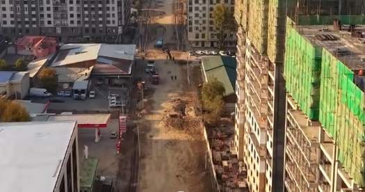 В Оше на участке улицы Э. Алиева продолжаются ремонтные работы