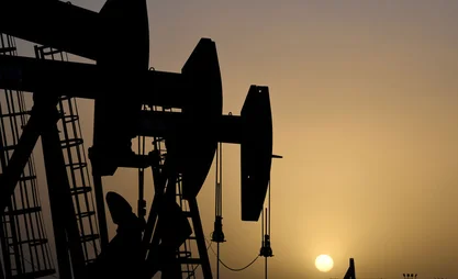 2020-03-16T050539Z_1103458748_RC2TKF9MB0G2_RTRMADP_3_GLOBAL-OIL-SHALE-COSTS-pic905-895x505-47836.jpg