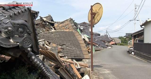 В Японии после землетрясения восстановили только 6 из более чем 74 тыс. домов