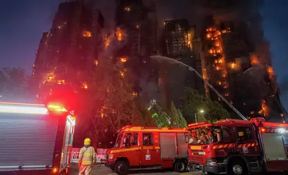 Число погибших при пожаре в жилом комплексе в Гонконге достигло 44