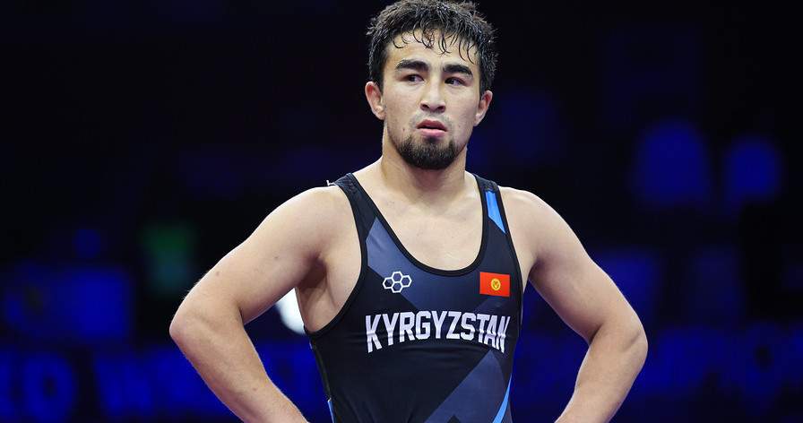Борец Тайырбек Жумашбек уулу выступит на чемпионате мира