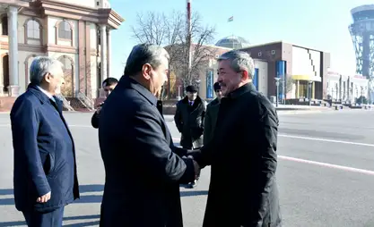 Глава кабмина Адылбек Касымалиев прибыл в Таджикистан с рабочим визитом