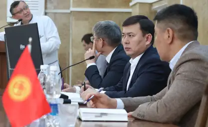 Улан Маматканов встретился с коллективом НИИХСТО