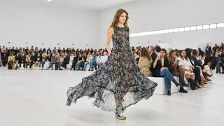 depositphotos_165782396-stock-photo-models-walk-runway