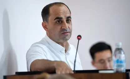Пробки в Бишкеке. Заммэра рассказал, как добирается на работу