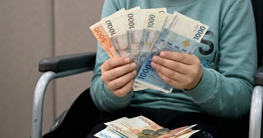 Кому и на сколько повысят соцпособия и пенсии в Кыргызстане с 2027 года – Минтруда