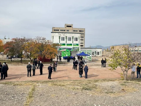 4f76cdeb-547a-4ffe-a1e1-b0fb68e69313.jpg