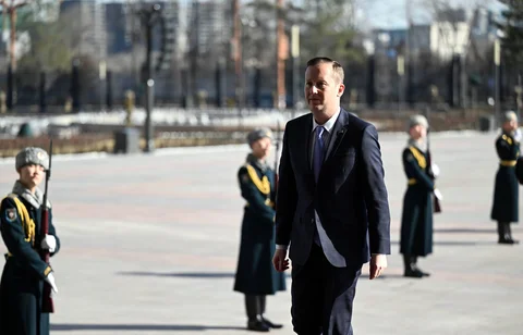 5195022545680272787.jpg