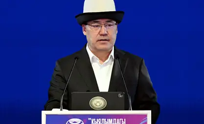 Президент КР: За два года в стране открыто более 200 предприятий и передано 5 тыс. квартир