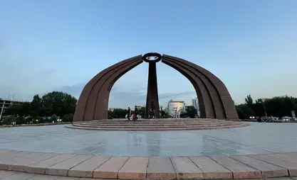 Кыргызстан в 2025 году посетили 86 тыс. туристов из Таджикистана
