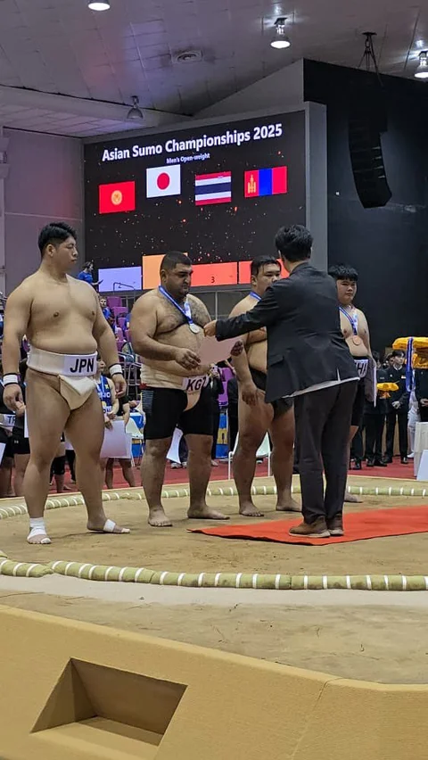 548831462_805476778492208_7779802861638953720_n.jpg