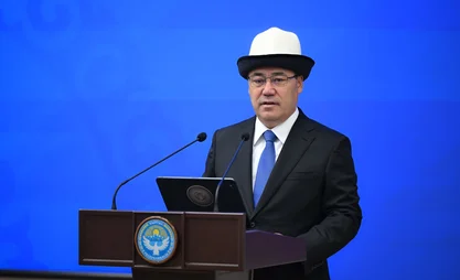 Президент поддержал повышение зарплат сотрудникам Нацбанка