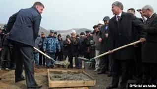 576996015_25050455994608172_3788447997278732565_n (1).jpg