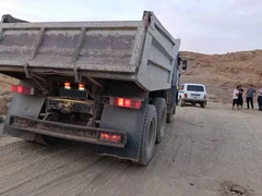 63ef6a3d-3ff5-43e6-aea3-2305655b5ef1.jpg