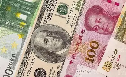 Евро подешевел, юань подорожал – курс валют на 13 мая