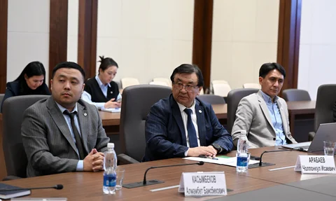 679a10ee2e792-thumb.jpg
