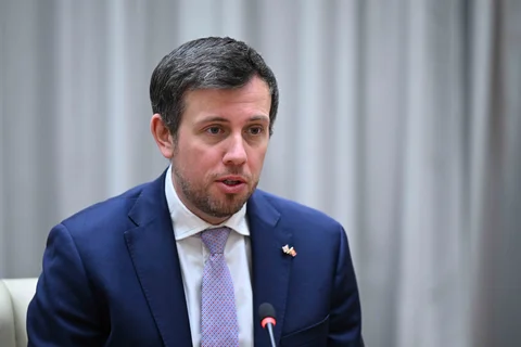 67a4554743e9f-thumb.jpg
