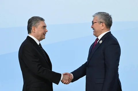 68926863d8572.jpg
