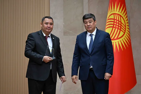 68ccf2ec9b39c-thumb.jpg