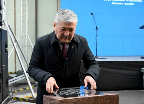 69414574840d3.jpg