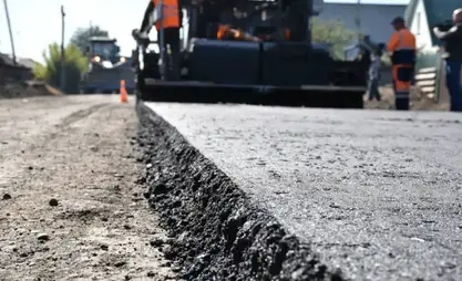 В Ала-Букинском районе за пять лет заасфальтировали 27 км дорог