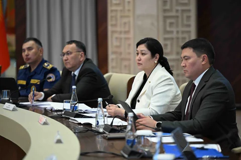 6a05b12cceb3c.jpg