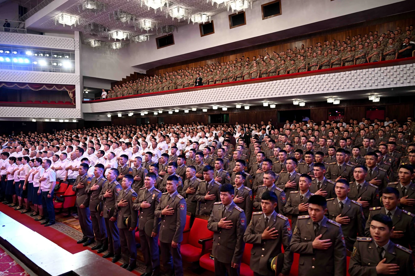 {{item.title }}