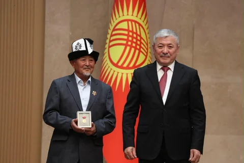 6abcc89f5a395.jpg