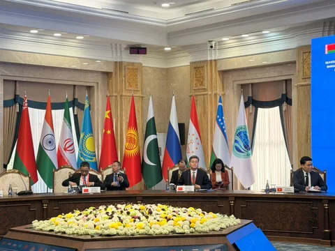 6cdde02c-f5f3-46c0-aa23-55eca79e9066.jpg