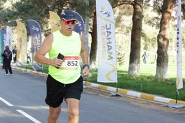 7bf10f0b-0b52-4b00-8519-3fca28f4f1ee.jpg