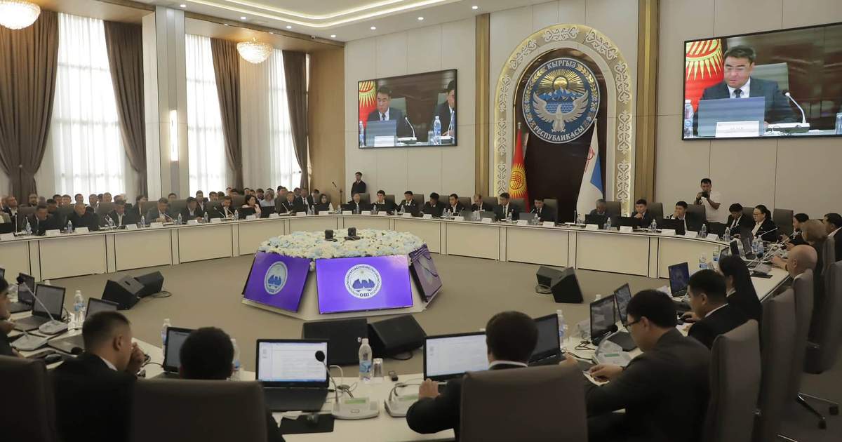 В Оше проходит XXII очередная сессия горкенеша