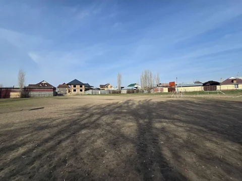 832c2df9-6f01-4f84-a84d-30d2c3fa5bd5.jpg