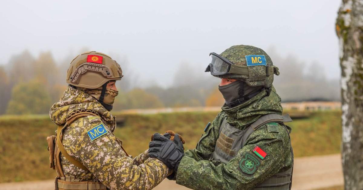 Военные Кыргызстана отрабатывают миротворческие задачи на учениях ОДКБ в Беларуси