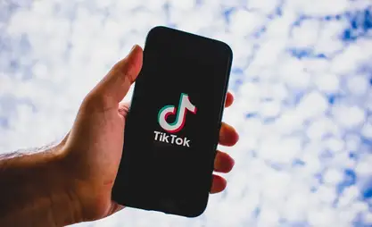 TikTok внедряет проверку возраста в ЕС