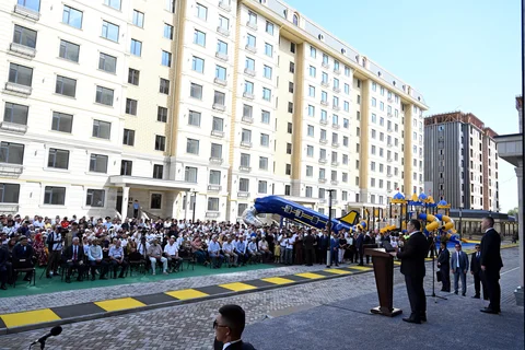 DOS_7567.jpg