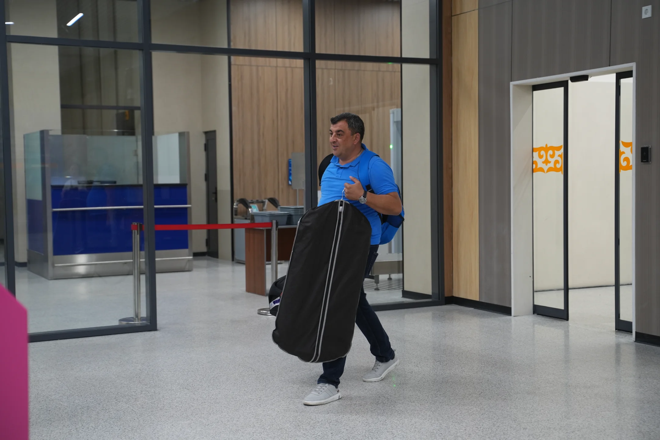 {{ item.title }}