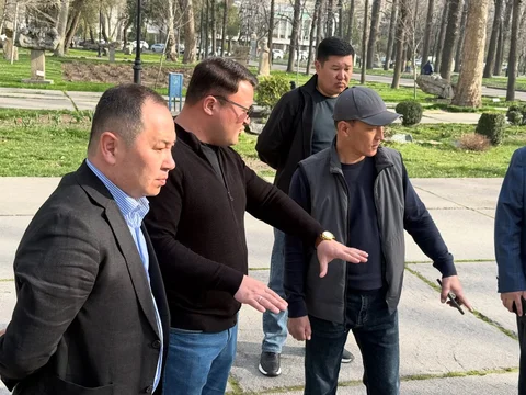 Дубовый парк.jpg