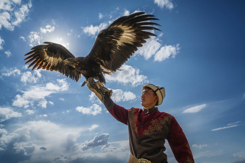 Eagle-Hunters-Kyrgyzstan-12.jpg