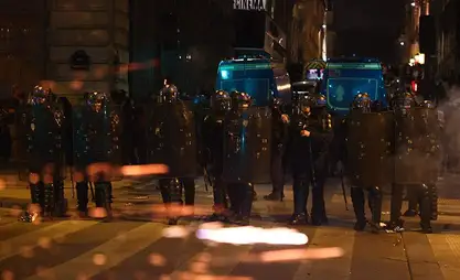 Во Франции два человека погибли из-за беспорядков футбольных фанатов